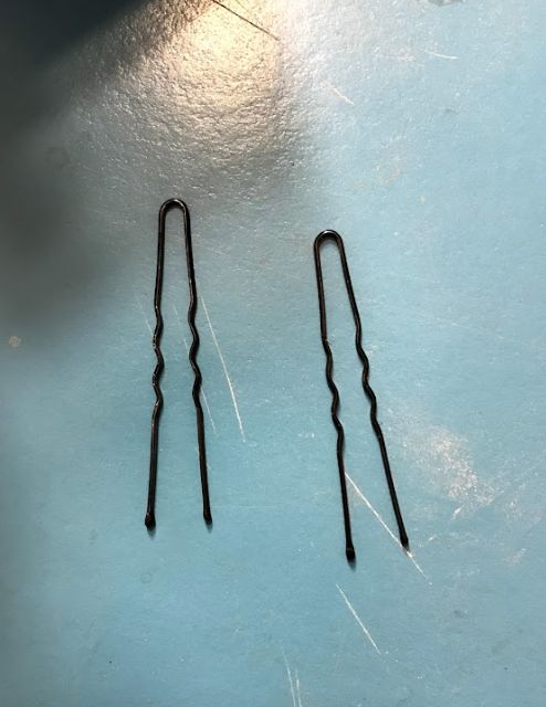 Wig pins.